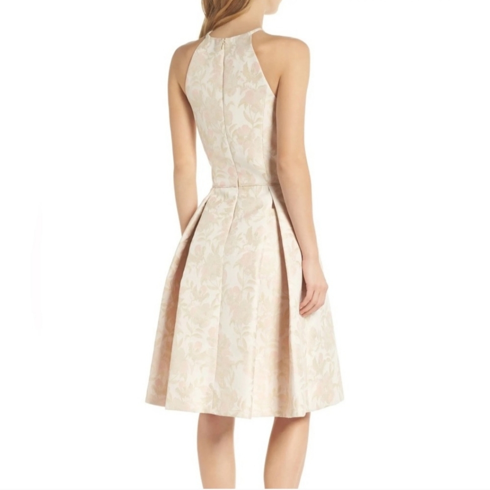 EUC Gal Meets Glam Evelyn Holly Jacquard Dress - Picture 4 of 7